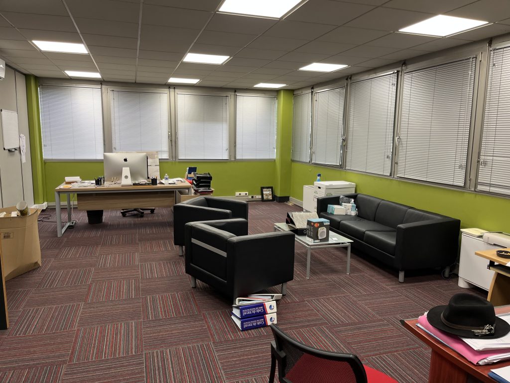 MERIGNAC AEROPORT – BUREAUX DE 167 m² AVEC 10 PARKINGS 212 000 €